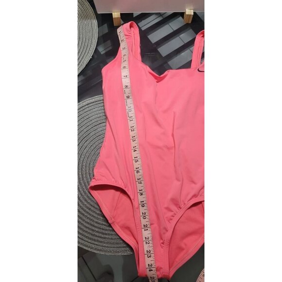 NIKE ESCENCIAL ONE PIECE SWIMSUIT WOMEN SEA CORAL PINK SMALL U-BACK - Picture 8 of 11
